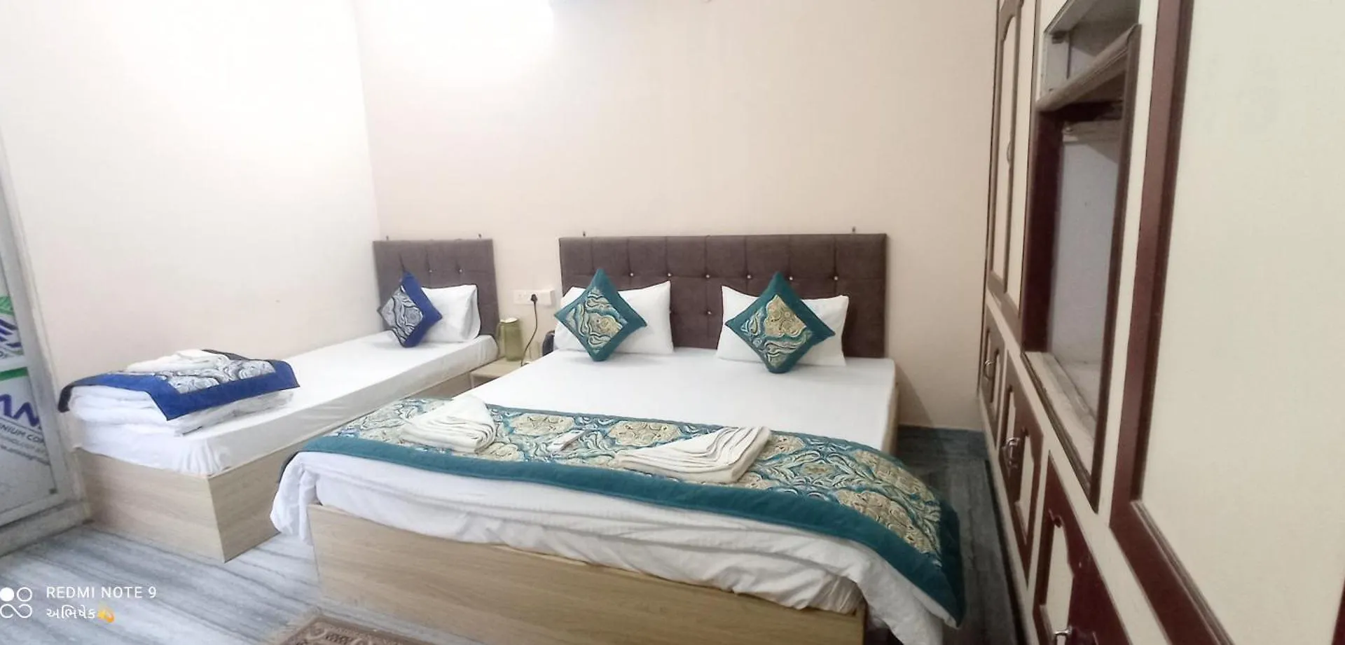 Отель Unnati Residency Варанаси